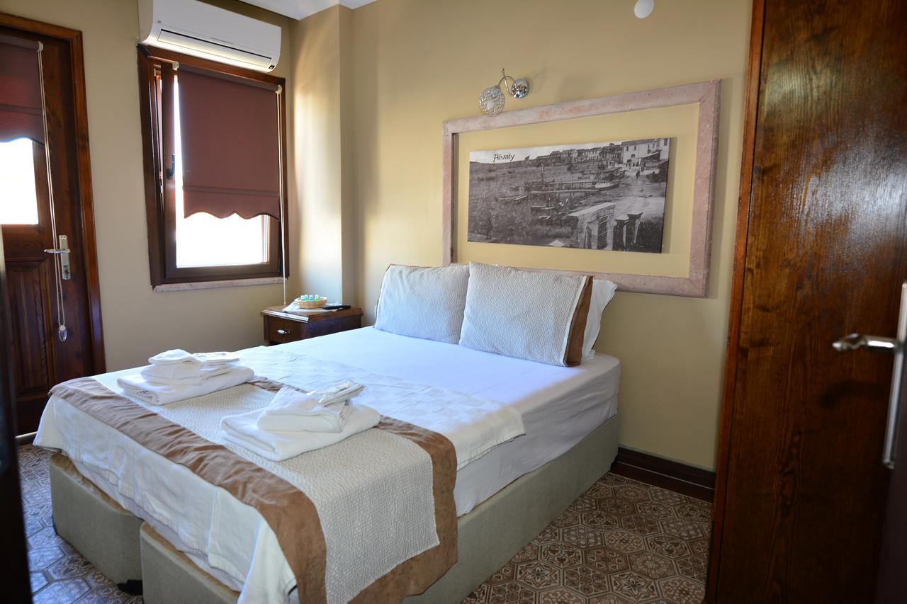 Hayriye Hanim Ege Ayvalik Exterior photo