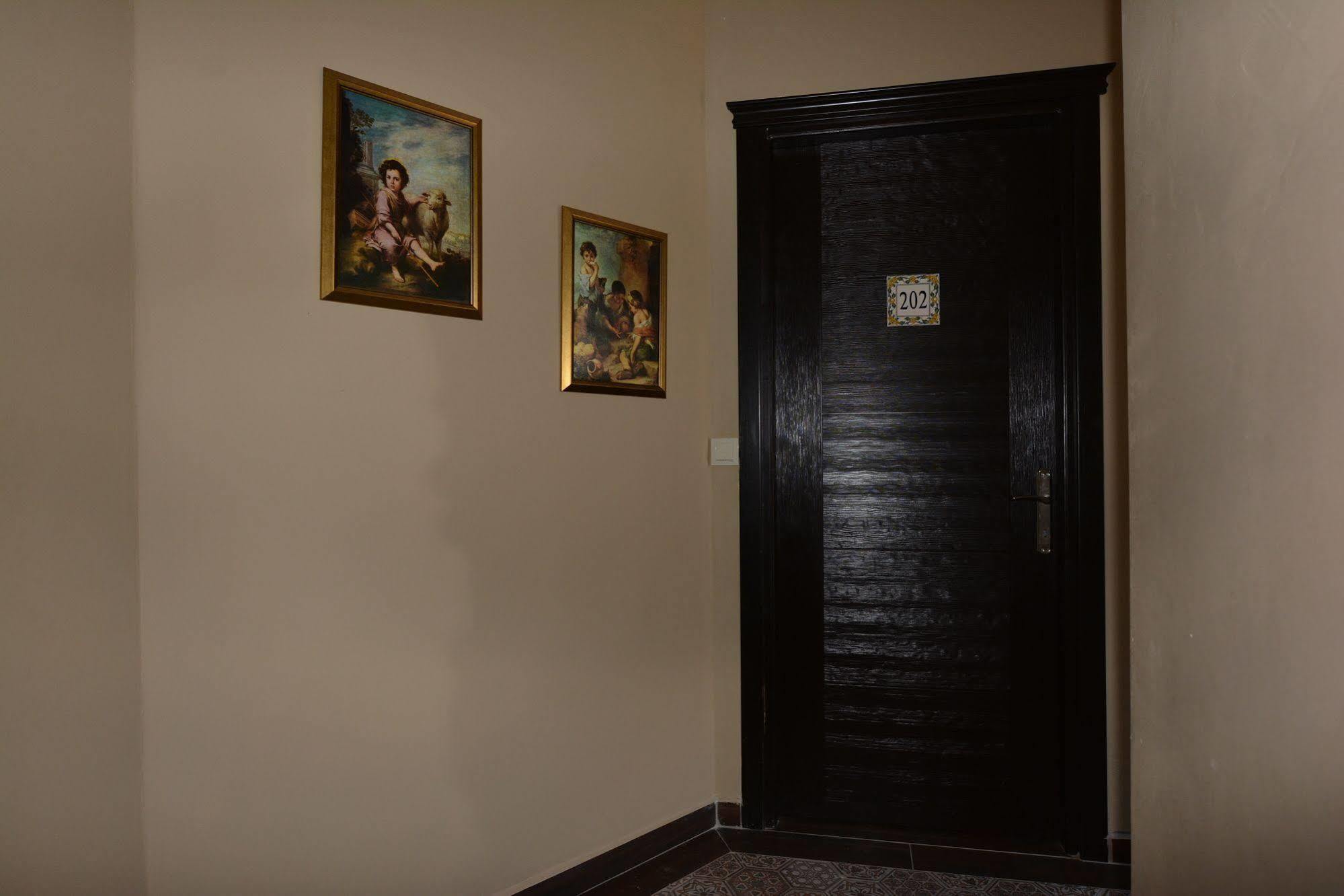 Hayriye Hanim Ege Ayvalik Exterior photo